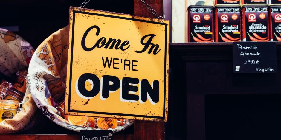 TheDrum's tweet photo. How to bridge the online and offline consumer experience https://t.co/zZHoplFAsi https://t.co/YjKtzDg3PJ