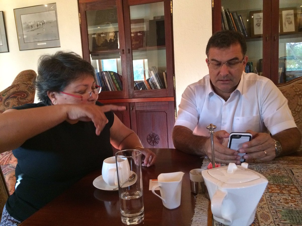 miraradic's tweet photo. Great to see our lovely @mita56 at @AlMaha_Resort and reminisce old #destree times @LeMeridienAlAqa w @PAAlaqah https://t.co/FB1U4XO2ww