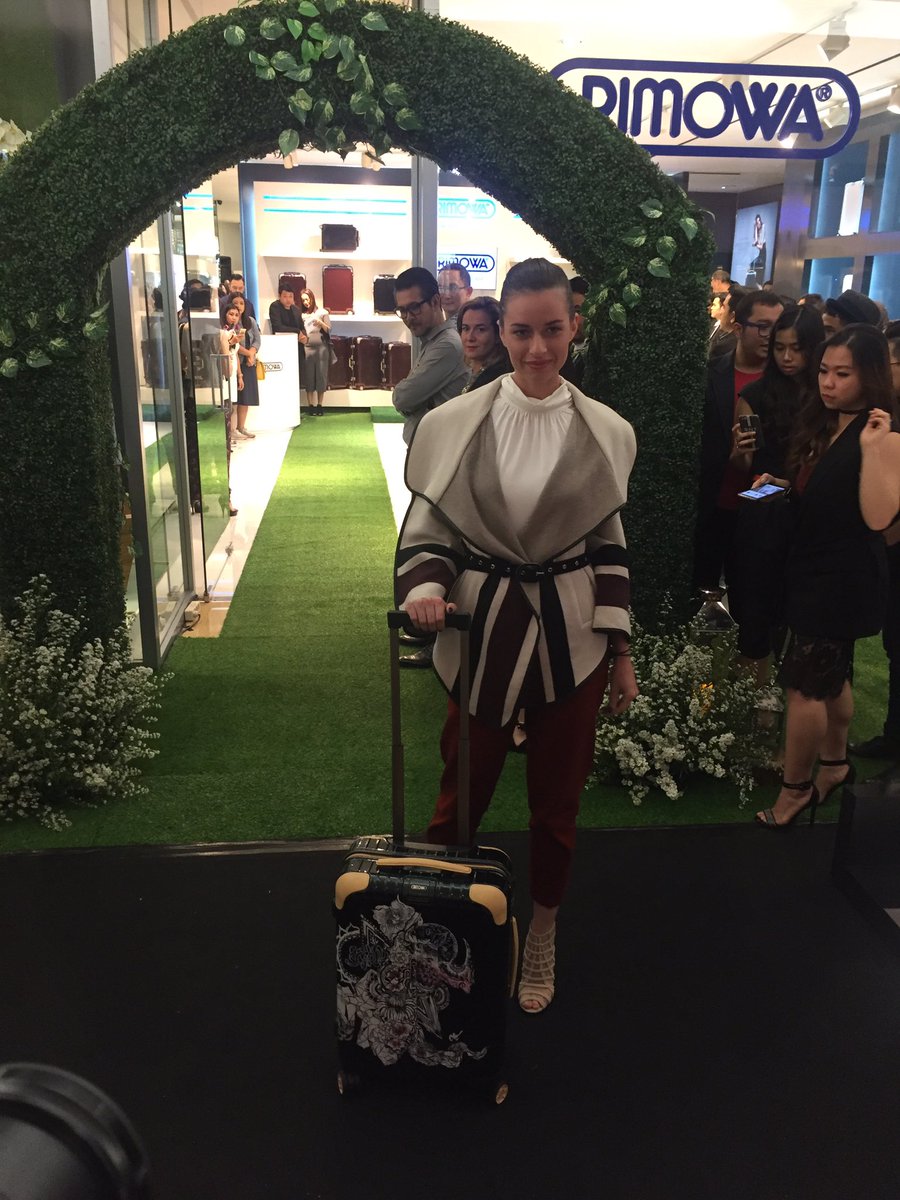 Find #rimowaIndonesia #bossanova limited edition at Plaza Indonesia