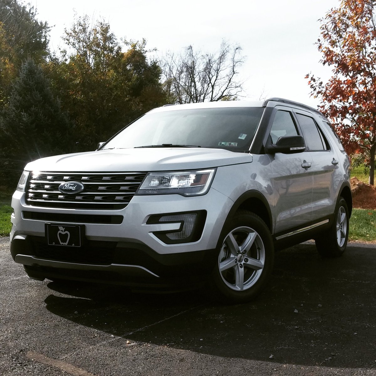 TheGoldPony21's tweet image. New video this Saturday... #2017Explorer