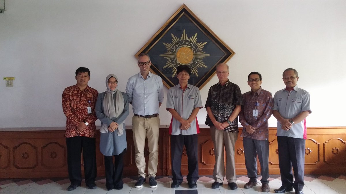 Thank you <a href="/UMYogya/">UMY</a> for the promising discussions and the hospital tour !