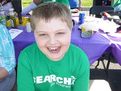 17 helpful tips to transition your child with autism back to school! bit.ly/2bQ9BVN