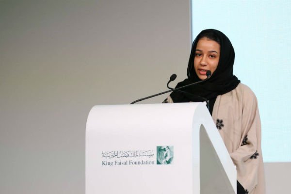 iborganization's tweet image. Sarah Elnawasra #IBalumni, American International School in #Riyadh shares her experience and success story with the #IBprogramme @_KFF_