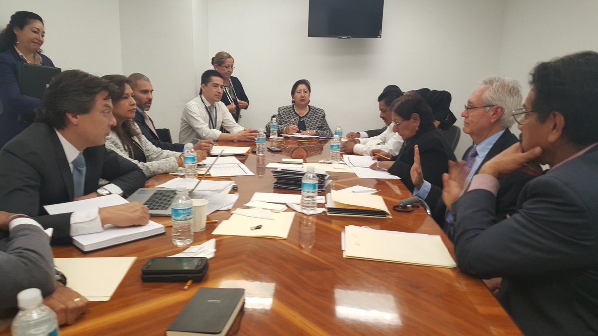 alvar_rubio's tweet photo. Participamos en reunión con el encargado de Despacho de la Secretaría de Salud, Ing Hector González https://t.co/9lyNjYxC12
