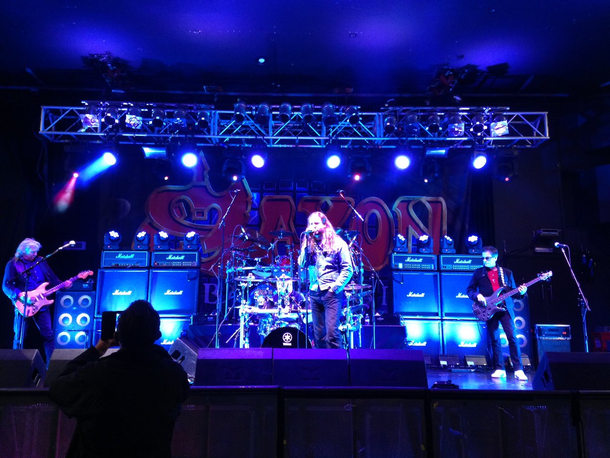 Soundcheck with <a href="/FastwayOfficial/">Fastway</a> in Bristol Academy tonight.