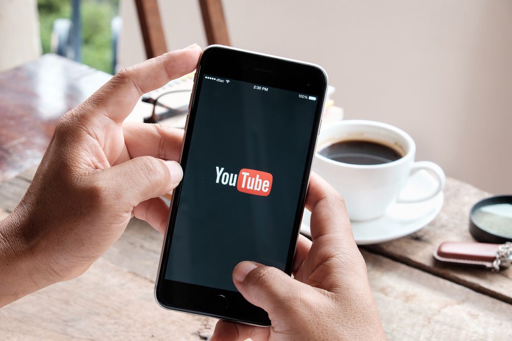 tubularinsights's tweet photo. The Value of YouTube's New End Screens Feature for Brands and Publishers https://t.co/uPsqpzAPC9 https://t.co/LkEv0eLRfD