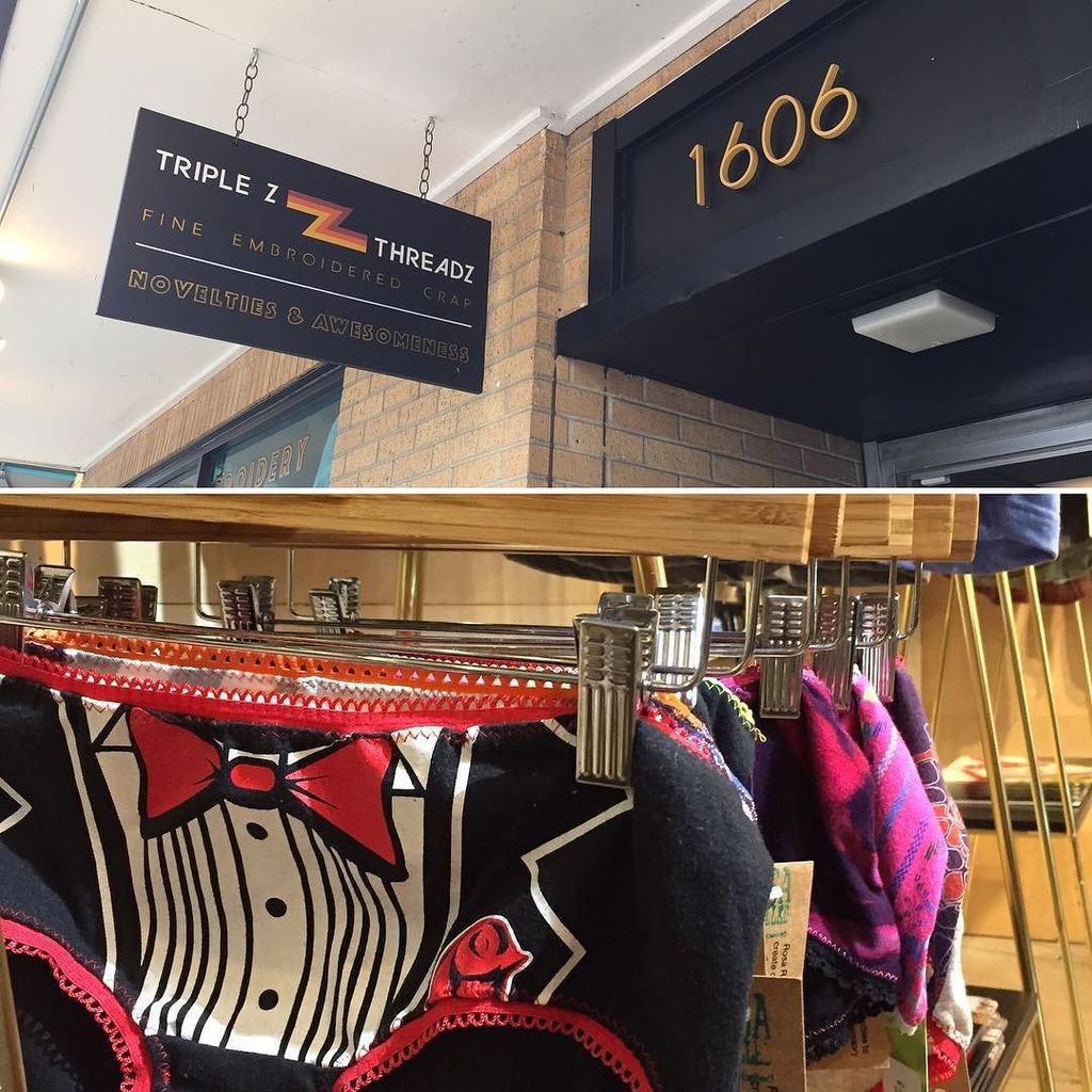 RosaRebelled's tweet photo. Get your #undies here @triplezthreadz ! And while you're there you can pick up some fine e… https://t.co/zlCHkzS1zm https://t.co/M6dGhPMP7r