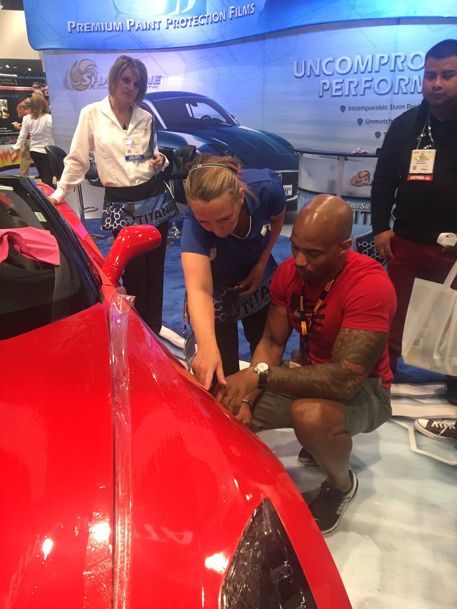 sharplinepro's tweet photo. Live demos going on all day! Come by and learn about paint protection film! #sema2016 #durashieldppfs https://t.co/yTGFGyoIuV