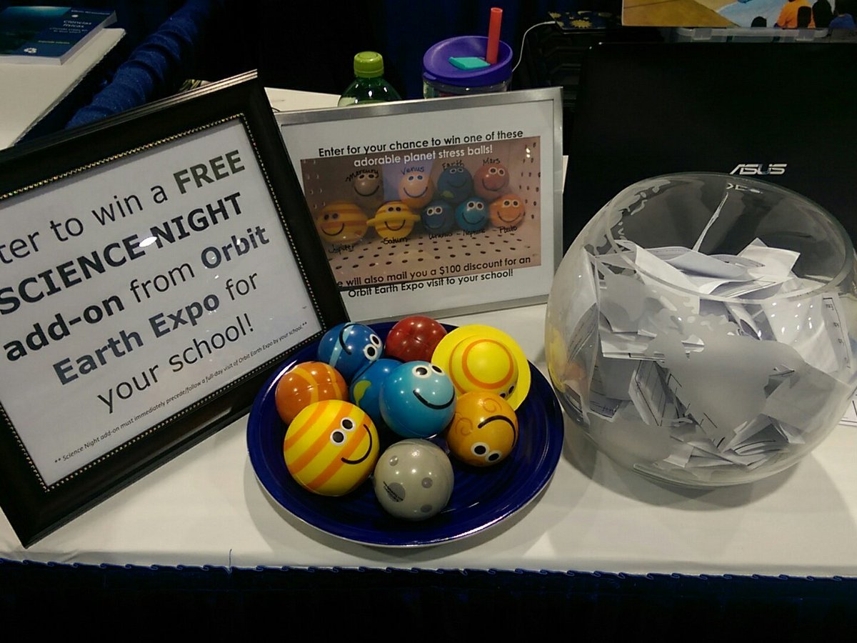SparkPointInnov's tweet photo. The lunch rush is over and our raffle bowl is almost full, so we're going to pull some names for planet stress balls! #scsc2016 https://t.co/COr7qipD7u
