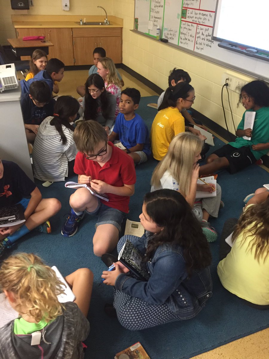 MsS_FSES5th's tweet photo. Finishing up book clubs for first quarter! 👍🏻 https://t.co/UEq9ediHwd