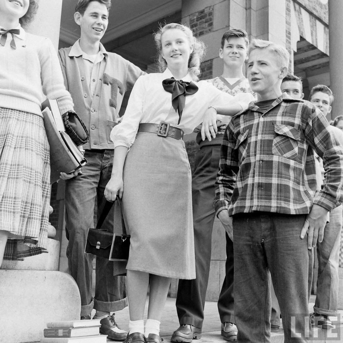 99check's tweet photo. Teens have changed, how they communicate has changed, so shouldn't keeping an eye on them evolve too?
#99check #Vintage #TBT https://t.co/7a2UQ7Fh7Q