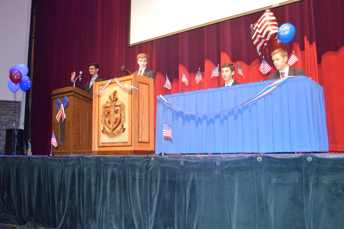 Dist_99's tweet photo. Before all-school mock election, @DownersSouth students present mock debates, educate others on issues #DGSPride https://t.co/pTvpCzmgVv https://t.co/v9IJsnP9rm