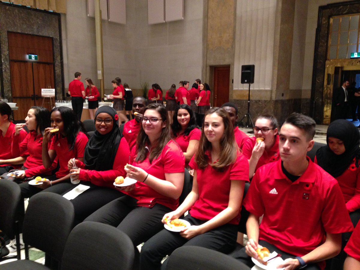 On se prépare à rencontrer M. Trudeau et son Cabinet.<a href="/JustinTrudeau/">Justin Trudeau</a>