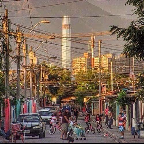 CoteloM's tweet photo. La Visión que tiene el pobre del Progreso es vista como un lujo al que no tendrá derecho... #Adimark https://t.co/IZqwn5EAEc