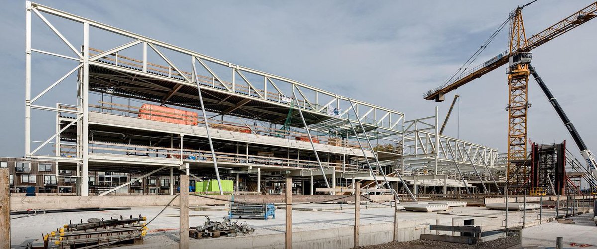 Ons project #Sportcomplex <a href="/Hogekwartier/">Hogekwartier</a> in <a href="/Gem_Amersfoort/">Gemeente Amersfoort</a> genoemd in het <a href="/ADnl/">AD.nl</a>! <a href="/SportsphereNL/">Sportsphere</a> <a href="/KNZBned/">KNZB</a> LEES MEER-> ad.nl/amersfoort/zwe…