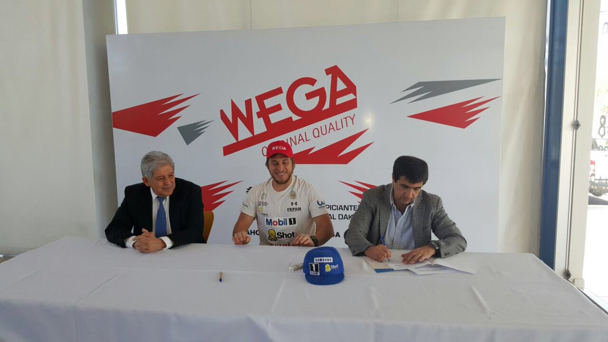 wegaparaguay's tweet photo. Firma de auspicio WEGA - Nelson Sanabria para el Rally Dakar 2017 #dakar2017 #Paraguay #TCR2016 #wega #RallyPy https://t.co/aUWnRpgvbw