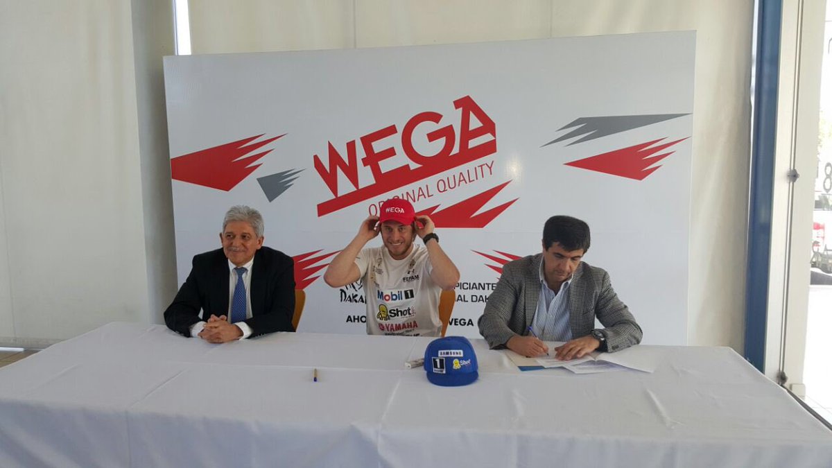 wegaparaguay's tweet photo. Firma de auspicio WEGA - Nelson Sanabria para el Rally Dakar 2017 #dakar2017 #Paraguay #TCR2016 #wega #RallyPy https://t.co/aUWnRpgvbw