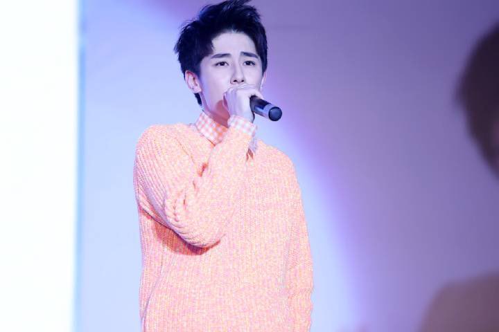 FengSong1th's tweet photo. ♡ #林楓松 Update ♡
301016 [ HQ #Fengsong ] @ fsong birthday party
cr.阿邵_Sunshine
#addictionwebseries 
#heroinwebseries https://t.co/ydMj27AYdH