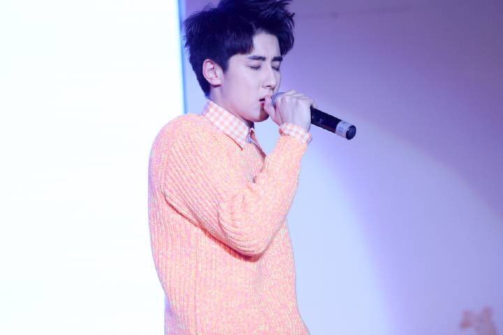 FengSong1th's tweet photo. ♡ #林楓松 Update ♡
301016 [ HQ #Fengsong ] @ fsong birthday party
cr.阿邵_Sunshine
#addictionwebseries 
#heroinwebseries https://t.co/ydMj27AYdH