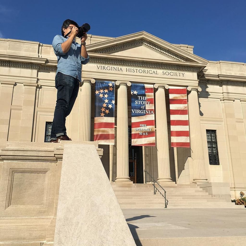 DoubleTakeTweet's tweet image. Shooting a promo for the Virginia Historical Society #virginiahistoricalsociety #vahistori… ift.tt/2flbES6