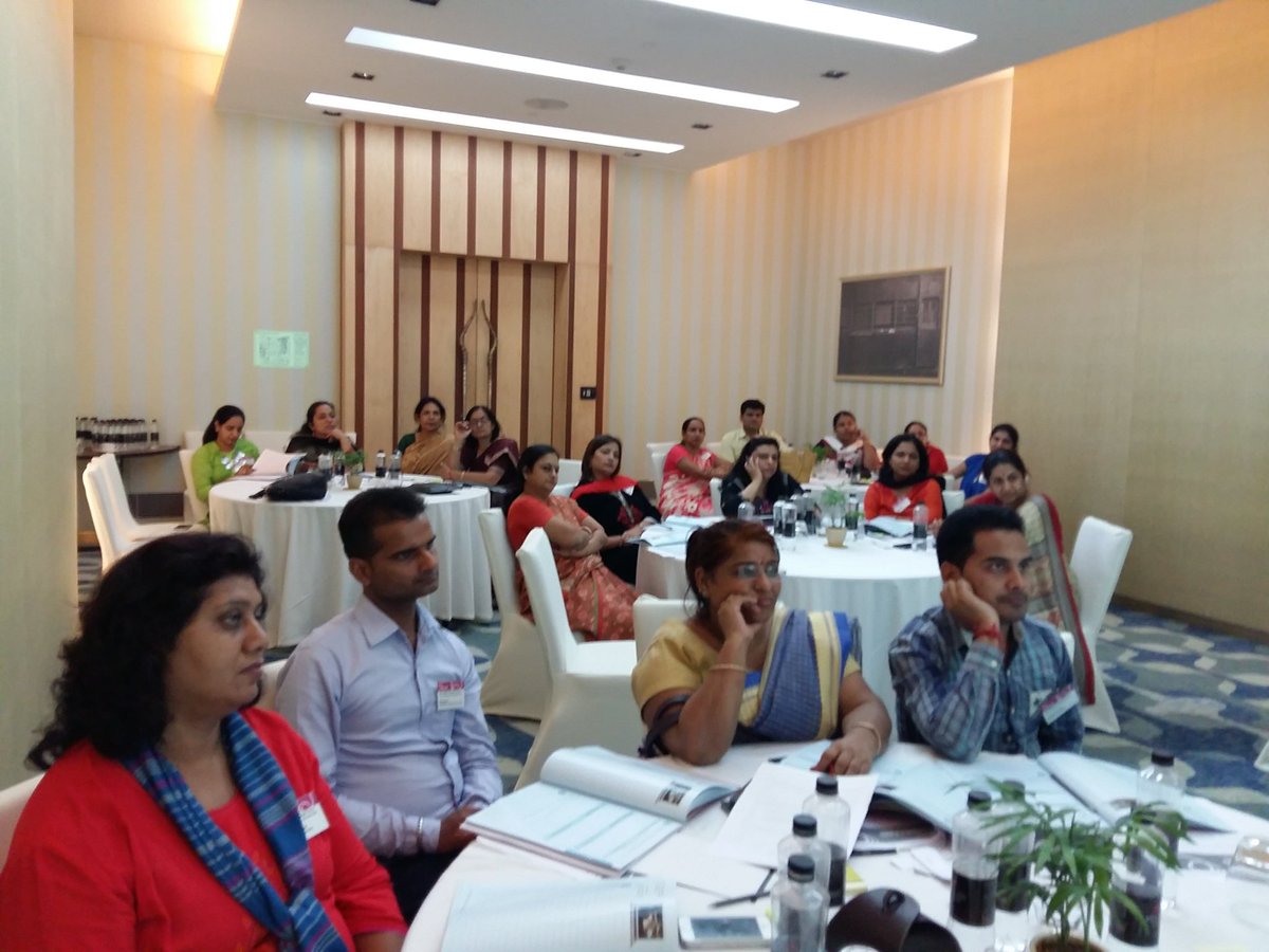 pkdhillon08's tweet photo. #BCCoreskills #CommunicateCollaborate @Arijit79India OnDay1ofcoreskillWkshop Communication&Collaboration practiced Thanks2DAgr8participants https://t.co/M1fGa3KfNe