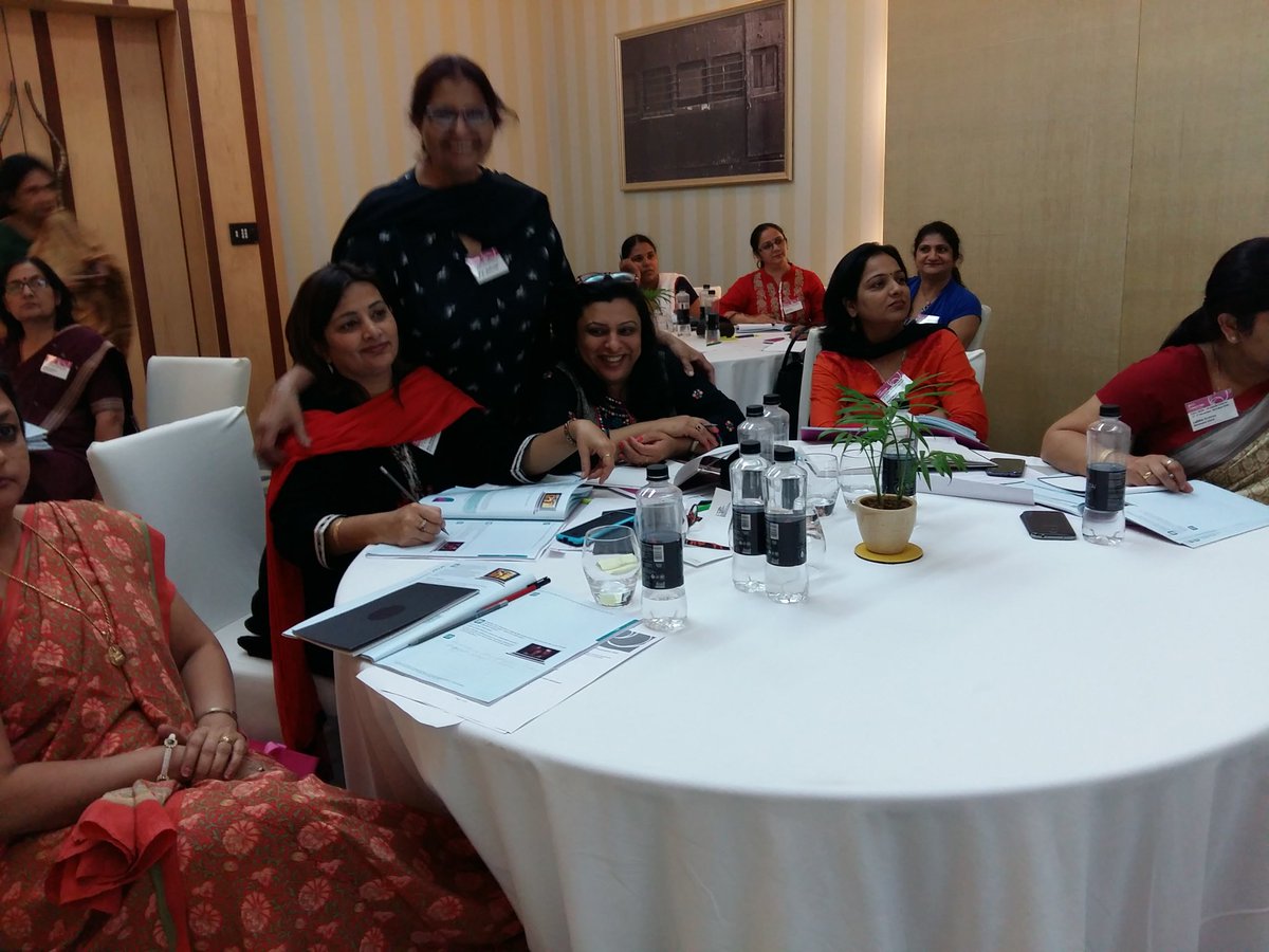 pkdhillon08's tweet photo. #BCCoreskills #CommunicateCollaborate @Arijit79India OnDay1ofcoreskillWkshop Communication&Collaboration practiced Thanks2DAgr8participants https://t.co/M1fGa3KfNe