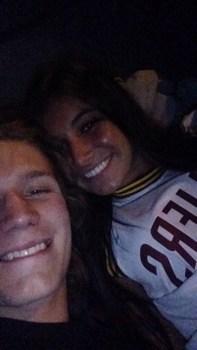 Rob_Szmania14's tweet photo. Happy birthday babe @esoccerellen 💚🎉 https://t.co/O7a0hYStE6