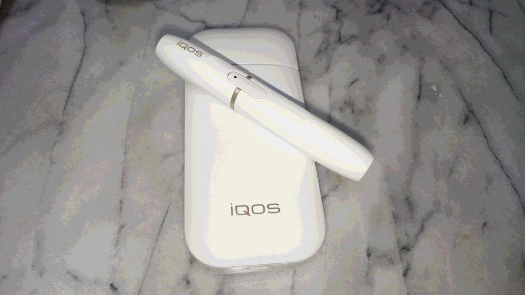 ট ইট র エイチー シー エス 最新情報 なかなか手に入らなかったアイコス ようやくゲットん やっほーい ふなっしーのシールを貼るか スヌーピーのシールを貼るか悩み中 そんな3 歳 アハハ 粋酔ママ すすきの 札幌 Hcs 最新情報は Http T