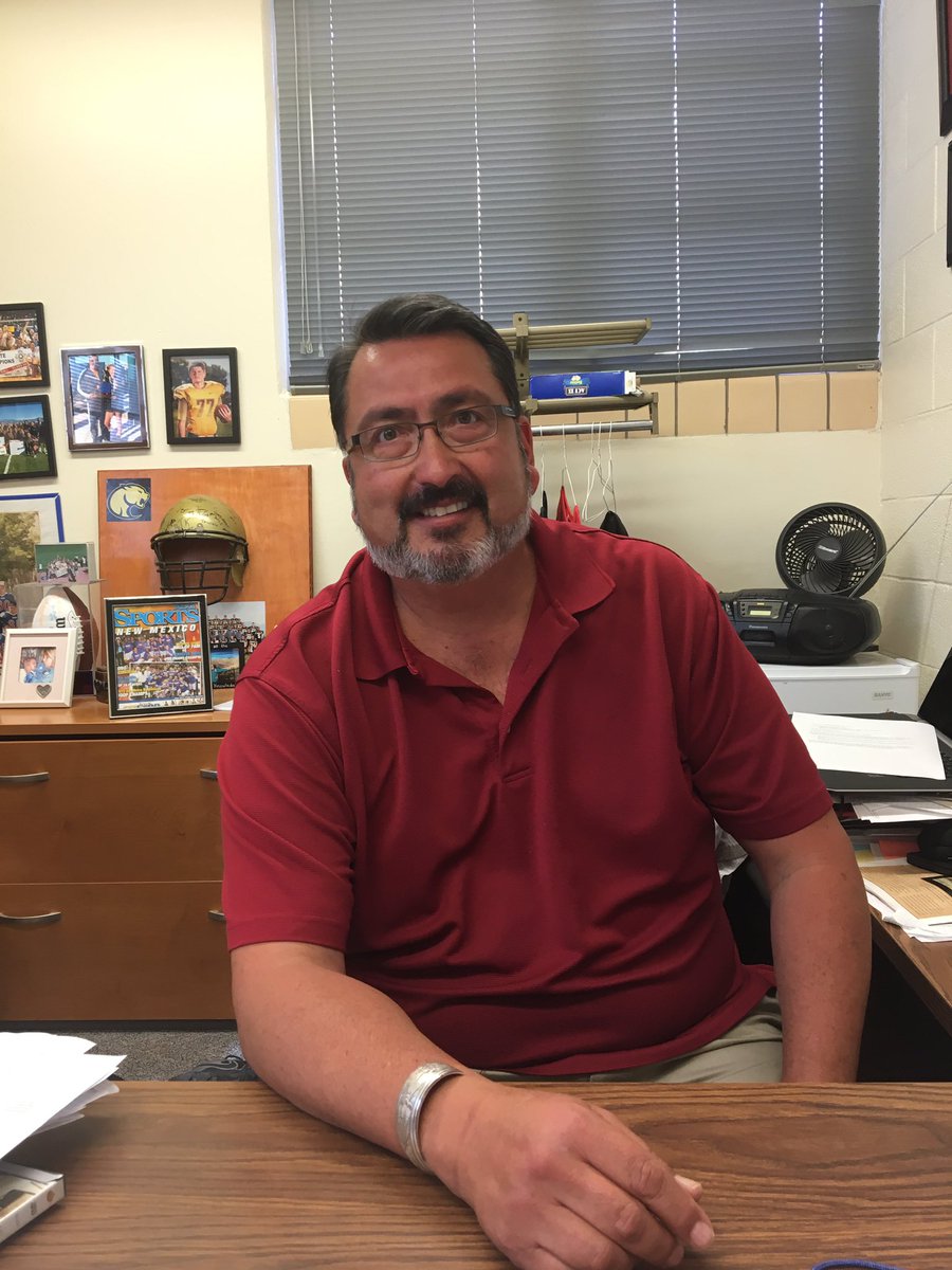 UNMSportAd's tweet photo. Know your Sports Admin support team! 
-Dr. Alfredo Martinez-
Teaches core classes Sport Sociology and Ethics in Sport
alfredom@unm.edu https://t.co/P101nKHwEe
