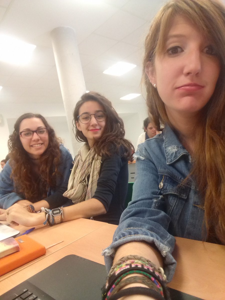 PedagogyLimit's tweet photo. Hoy de nuevo una dinámica activa para seguir aprendiendo de forma diferente #quiensehallevadomiqueso #organizacion @LolaDaz https://t.co/fk15qrC4FN