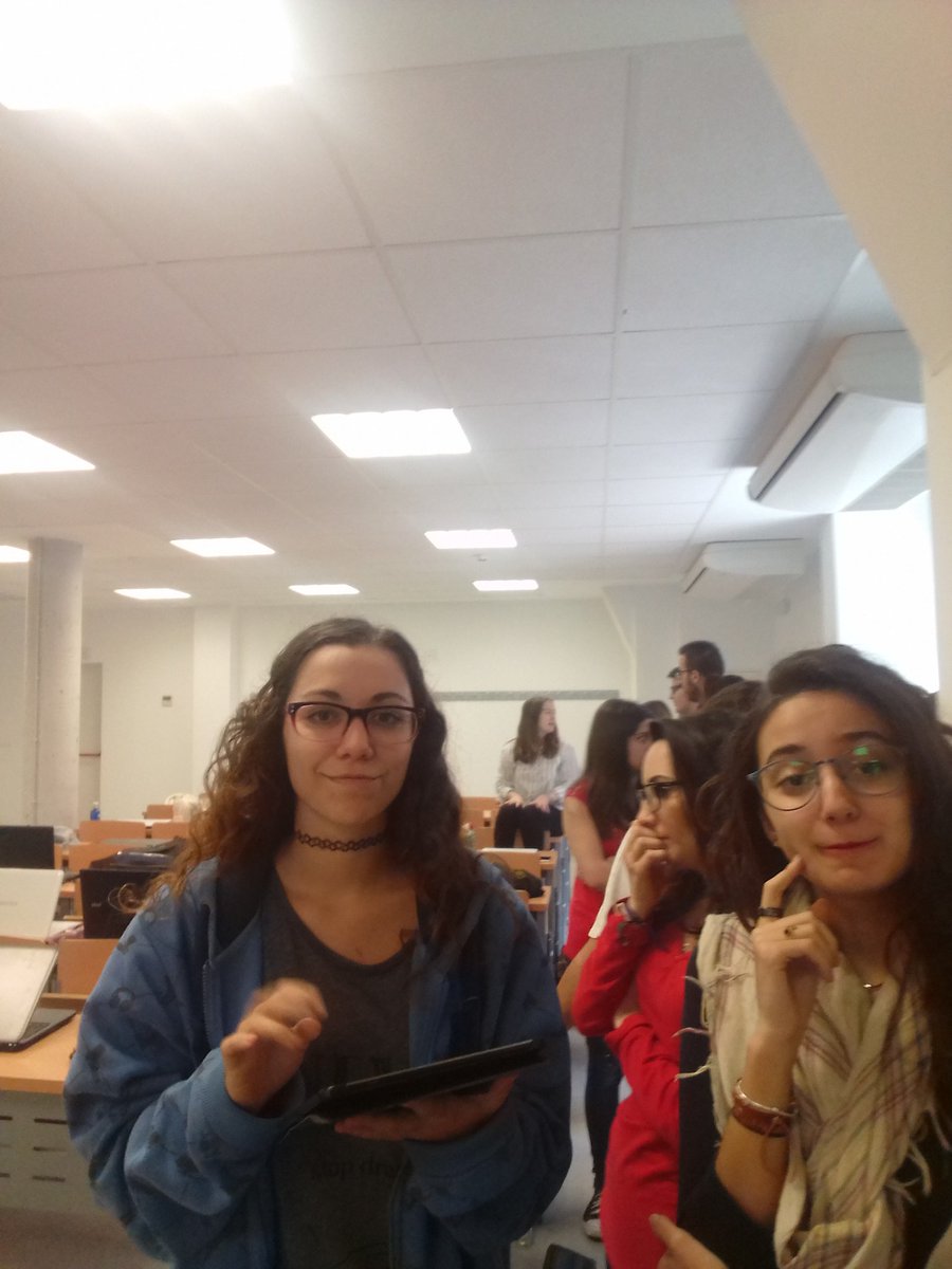PedagogyLimit's tweet photo. Hoy de nuevo una dinámica activa para seguir aprendiendo de forma diferente #quiensehallevadomiqueso #organizacion @LolaDaz https://t.co/fk15qrC4FN