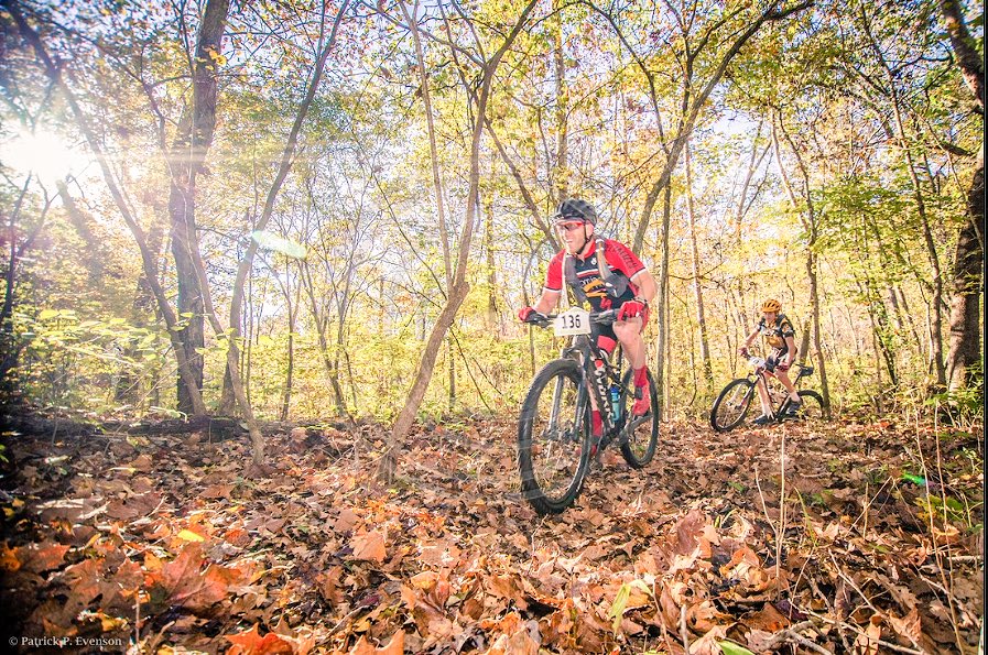 the_tiki's tweet photo. #tbt to shredding leaves at the #btEpic, next we head to Traverse City to finish out the year at #ICEMANcometh !!!#goreBikeWear #mtb https://t.co/GC9tVS3UMW