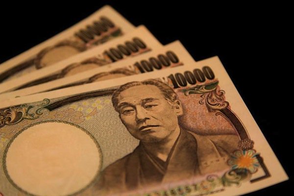 【プレゼント】現金4万円
【応募方法】フォロー&amp;リツイート
【抽選日】90日後
【連絡方法】当選者にはDMでご連絡差し上げます。
※リプライで当選確率２倍！！