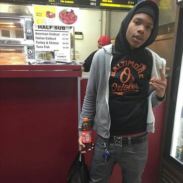 Babyduddy_'s tweet photo. Young Nigga With A Millionaire Migrant ‼️💸🎱 #MoneyBoo😘 https://t.co/mvyGWFwBaY