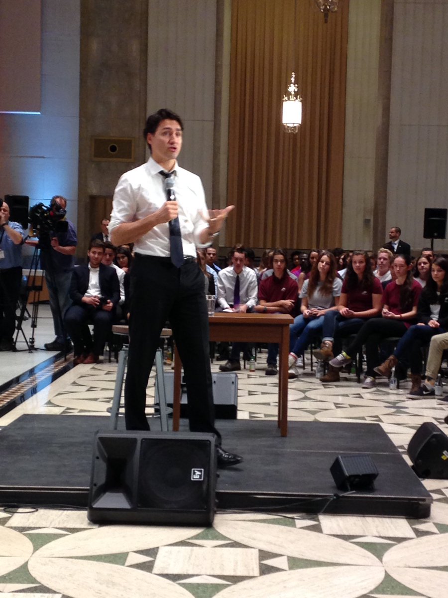 Les ministres représentent la diversité mais aussi des perspectives différentes.<a href="/JustinTrudeau/">Justin Trudeau</a>