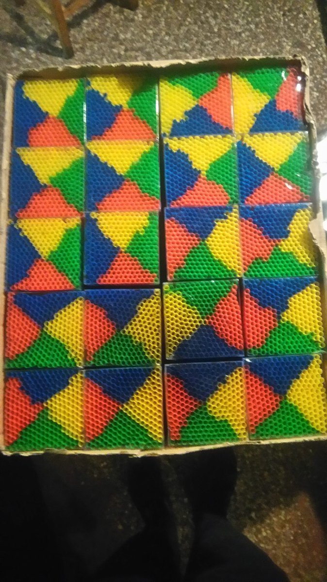 WharfChambersCC's tweet image. WE'RE RUNNING A COMPETITION 

❓GUESS HOW MANY STRAWS!❓

Tweet your answer to WIN A FREE STRAW WITH YOUR NEXT DRINK!🍹