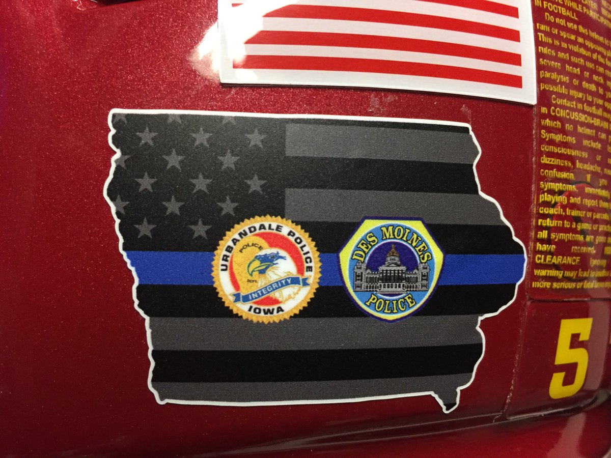 CycloneFB's tweet photo. We are wearing this helmet decal tonight in support of the @DMPolice &amp; @UrbandalePolice departments. #CyclONEnation https://t.co/ykWy0zFGlH