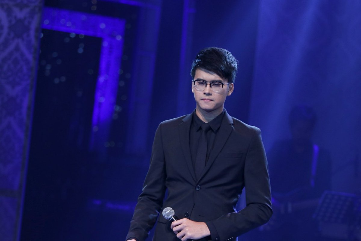 tanont916's tweet photo. ขอบคุณทุกคนมากนะครับวันนี้ รายการพิเศษ บทเพลงเทิดพระเกียรติ | #N https://t.co/EH81eu7HCk