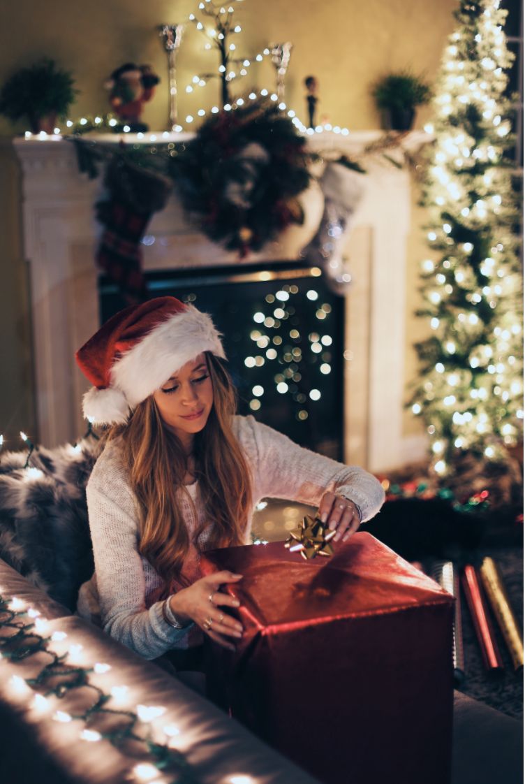 FcancerProject's tweet photo. 🎅🏾 🎅🏾 🎅🏾 Looking for event #volunteers for Dec. 3rd in #Seattle. If you have 5 hrs on that day please pledge now: https://t.co/EtVXOSeJer https://t.co/UM4bh0fP4H