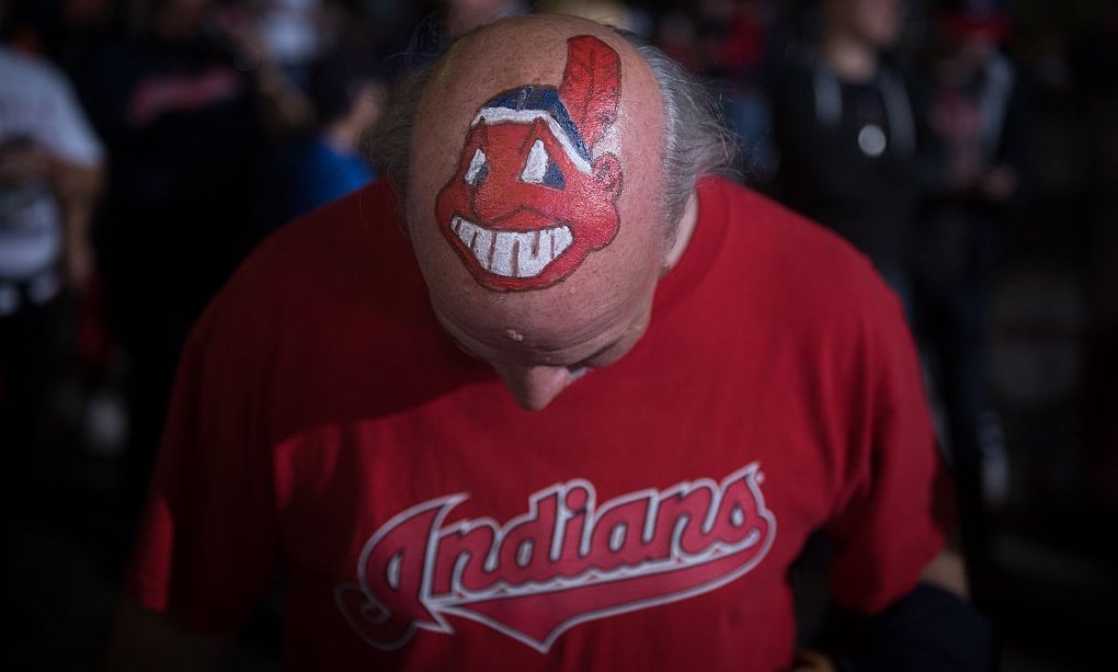 Deadspin's tweet photo. Now is the perfect time for the Indians to quietly abandon Chief Wahoo: https://t.co/fGcWtEniKd https://t.co/DInsEuYfnf