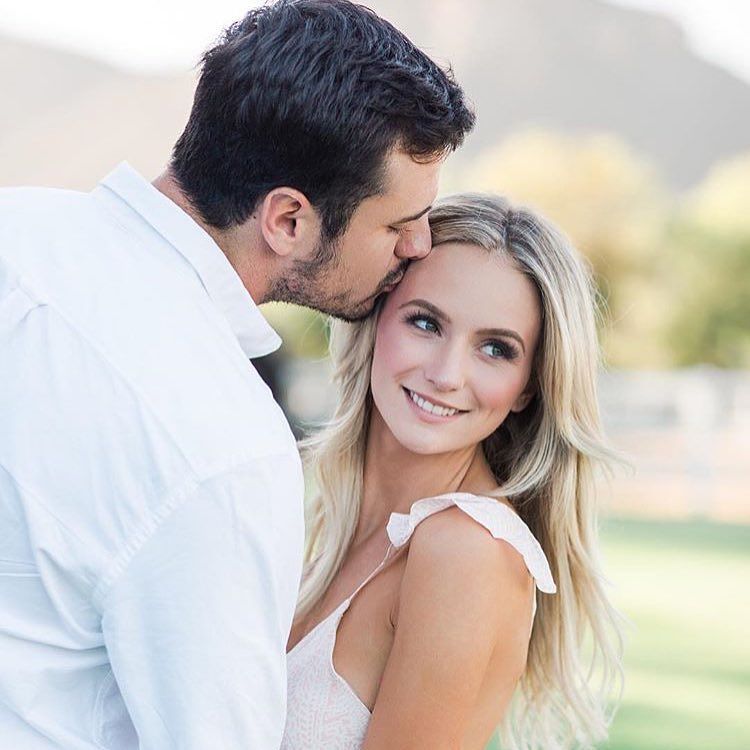 LWPI's tweet photo. Beautiful! 😍 PC: @valoriedarling #love #wedding #groom #bride #engagementphotos #thebachelor #laurenbushnell #benhi… https://t.co/QCsjwHIyzN