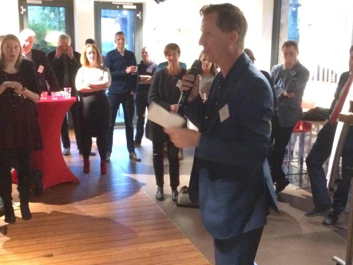 De afsluiting verzorgt <a href="/profrobmartens/">Rob Martens</a> 'mensen zijn het belangrijkste kapitaal' #TFCongres16