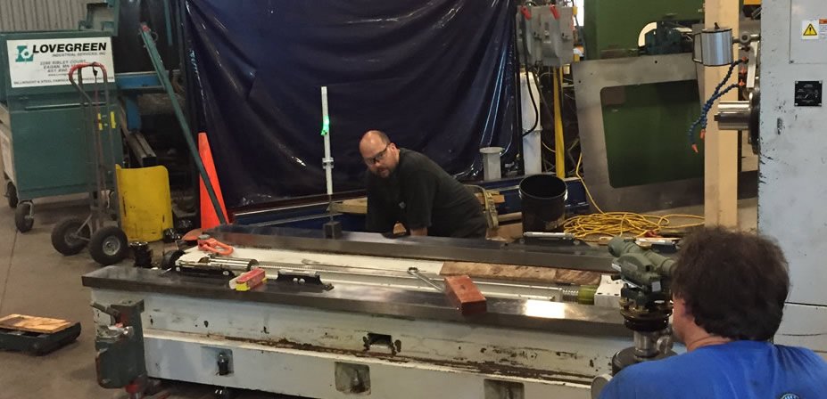 Lovegreen_Svcs's tweet photo. Our Laser #CouplingAlignment process results in less downtime, lower operating expenses, fewer repairs & longer life for your #machinery. https://t.co/Ib5DJFPJ7O