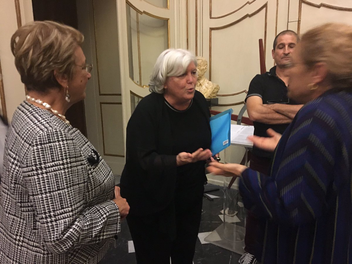 univca's tweet photo. #amici del libro #conferenza inaugurale anno sociale con #rettore #delzompo #etica #ricerca scientifica https://t.co/zhYmZ7v2i5