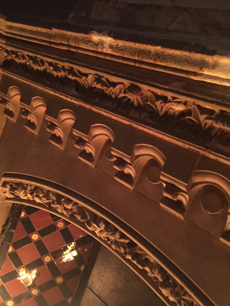 ILoveMCR's tweet photo. Very excited to see what @LivingVentures will do with this beautiful historical building #TheReformClub #GrandPacific https://t.co/jqDEKJKj1M