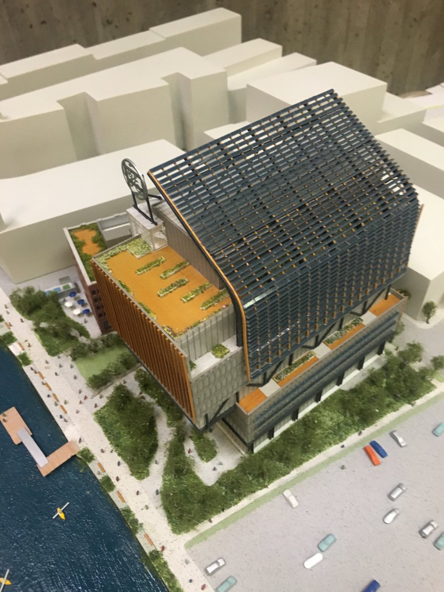 Presentation Model shows GE HQ will be #Boston’s most architecturally significant building in a generation bostonia-condita.tumblr.com/post/152689008… #southie
