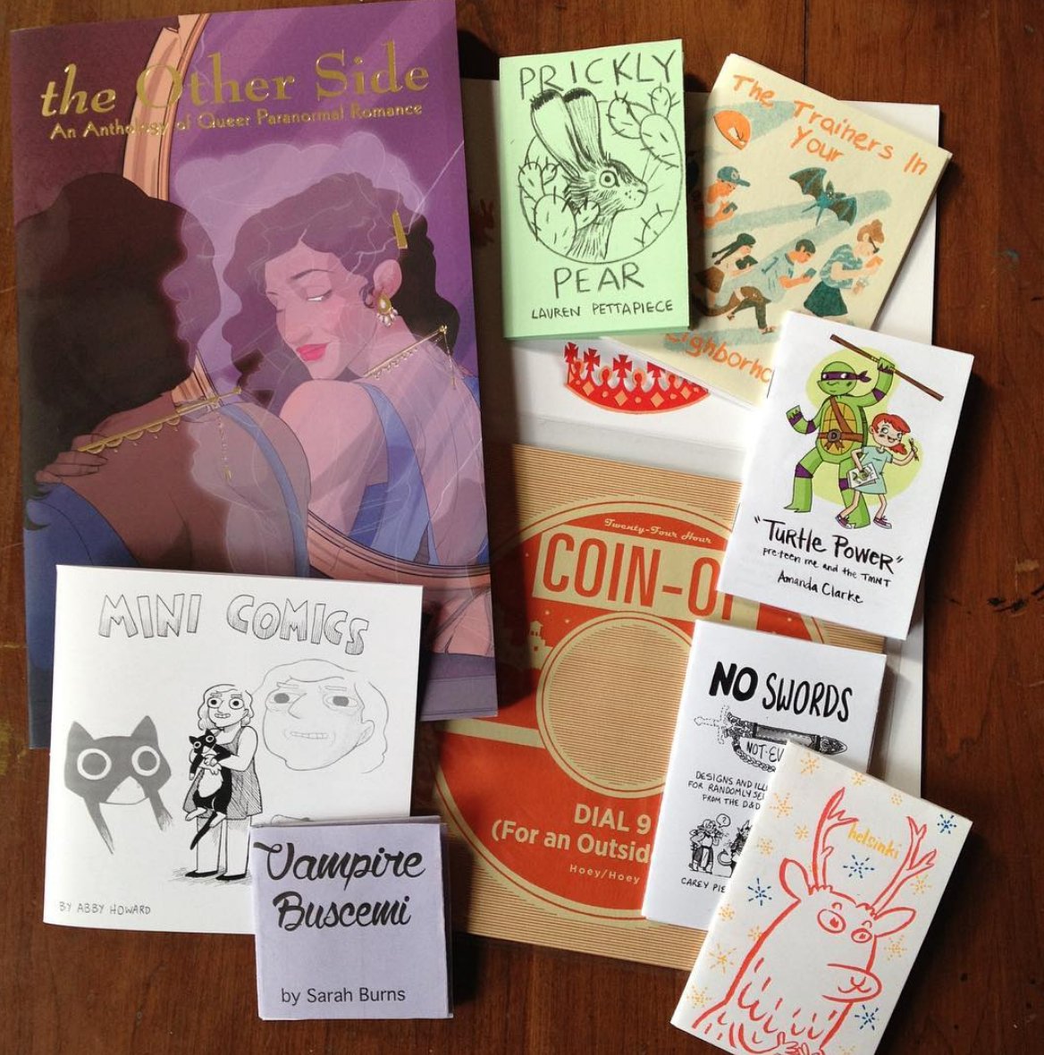 ArtMiorats's tweet photo. Comics!! @AbbyHoward @amoebabutter @careydraws @sparkyart @potpies #comics #comicstoppicks #zines #mice2016 #bostoncomics https://t.co/RUmAvlOM6p