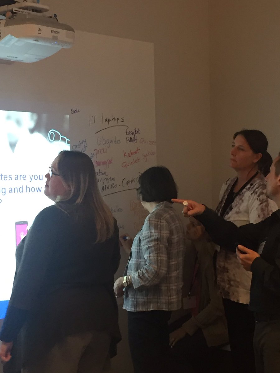 cektigersc's tweet photo. Librarians sharing the digital tools they use when integrating curriculum and technology. @FollettLearning #projectconnectlearns #destiny https://t.co/TpbqLzBYC8