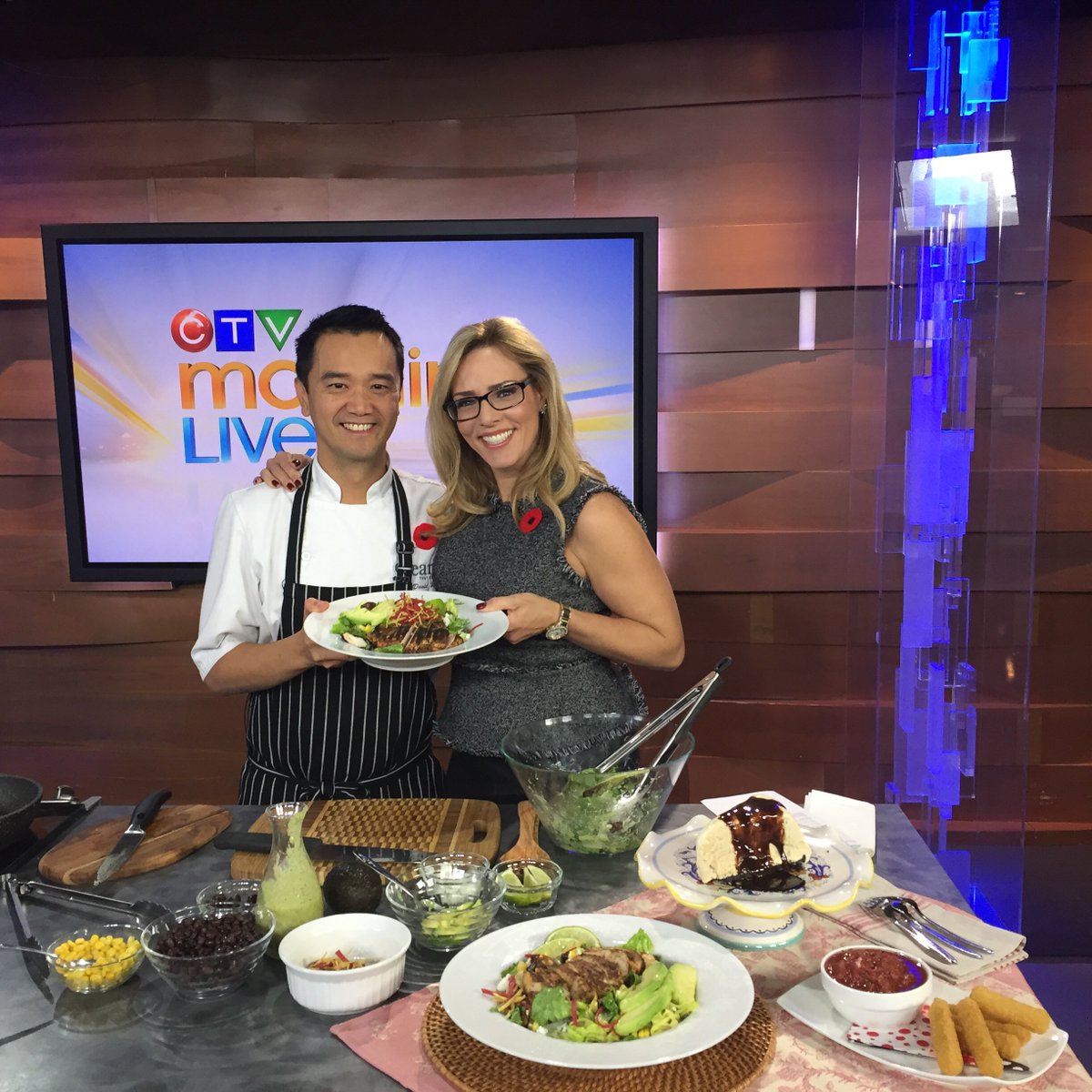 EarlsPress's tweet photo. Favourite #recipes from @earlsrestaurant new #cookbook on @CTVMorningLive @Keri_Adams @chefdavidwong https://t.co/xx5T31taS7