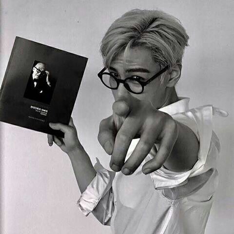 Tingli_GD's tweet photo. 生日快乐傻大哥！！！爱你哟！HBD💗TOP #HappyTOPday https://t.co/hwXntsVbg6